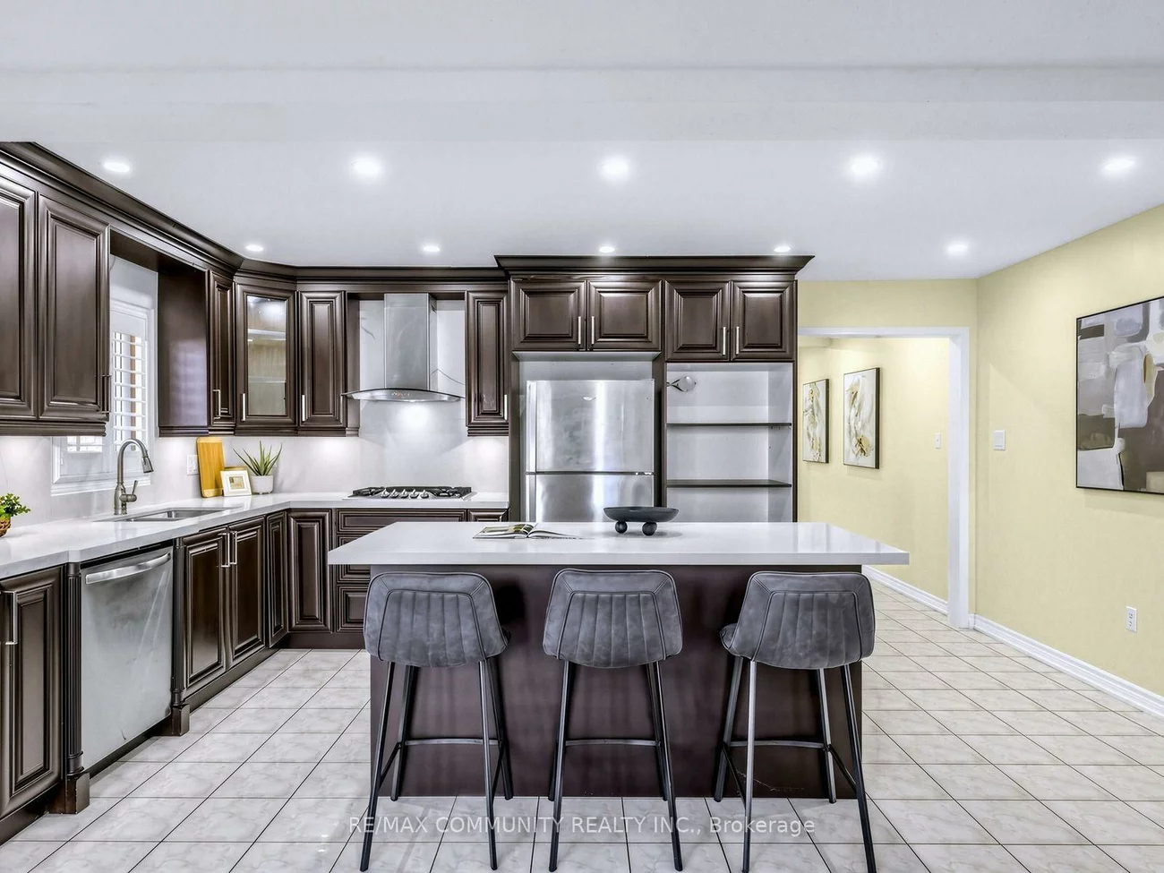 117, Tara, Cedarwood, Markham