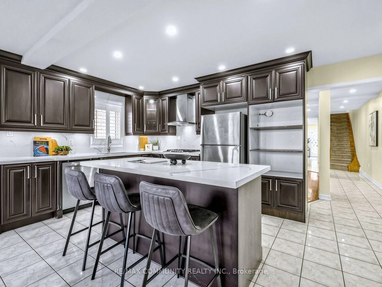 117, Tara, Cedarwood, Markham