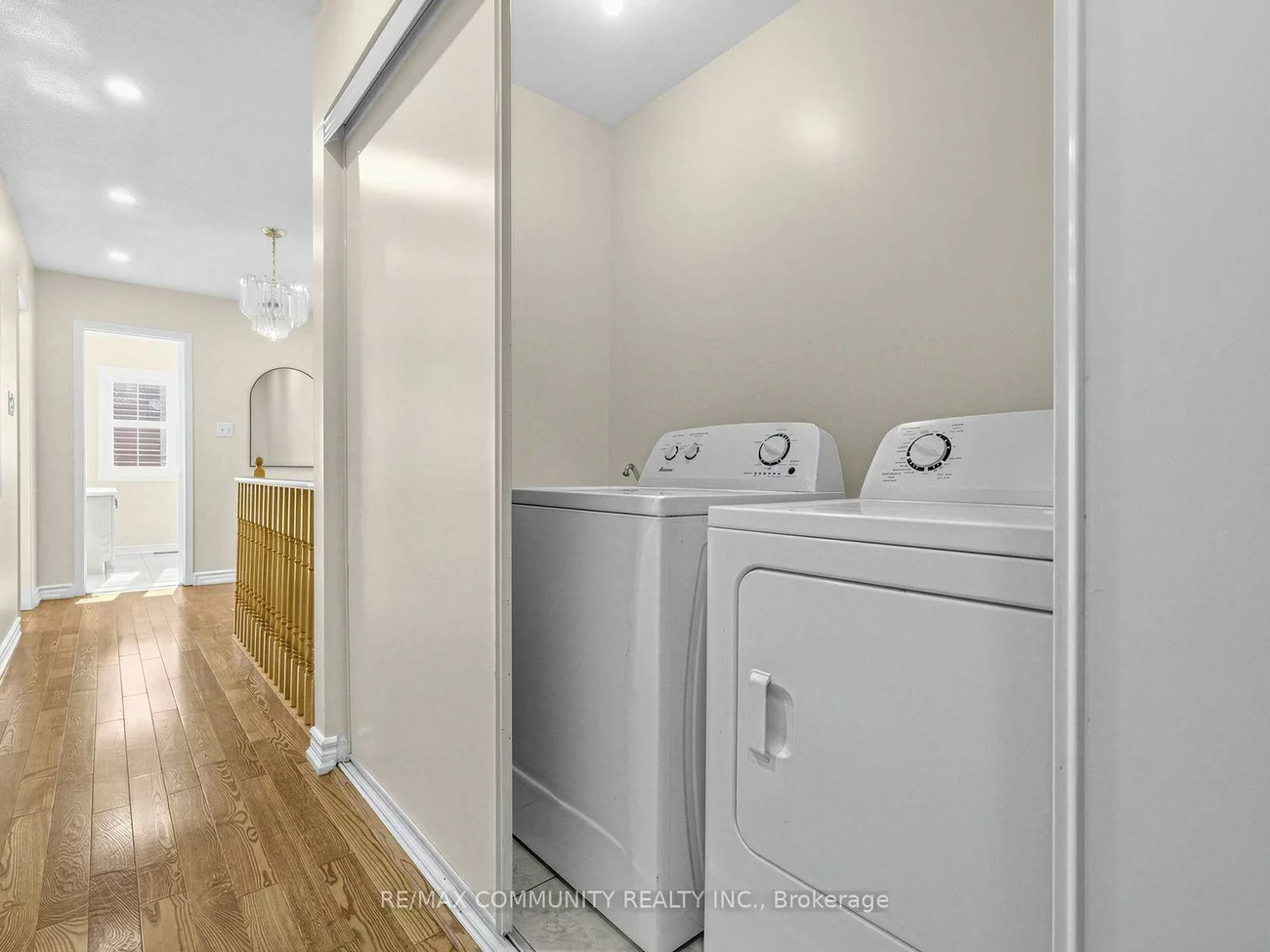117, Tara, Cedarwood, Markham