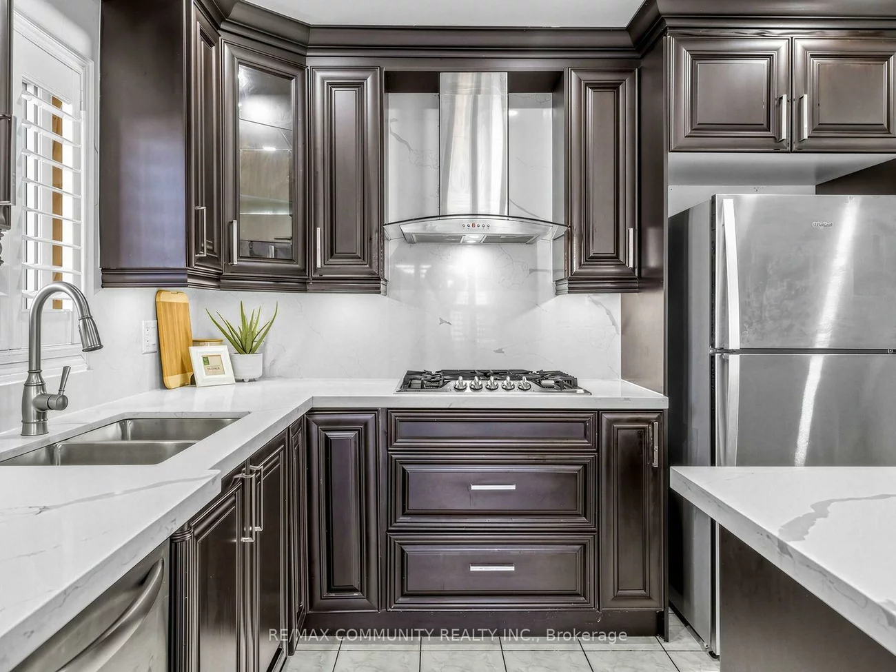 117, Tara, Cedarwood, Markham
