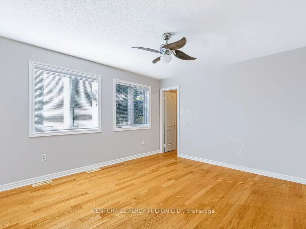 53, Elmrill, Berczy, Markham