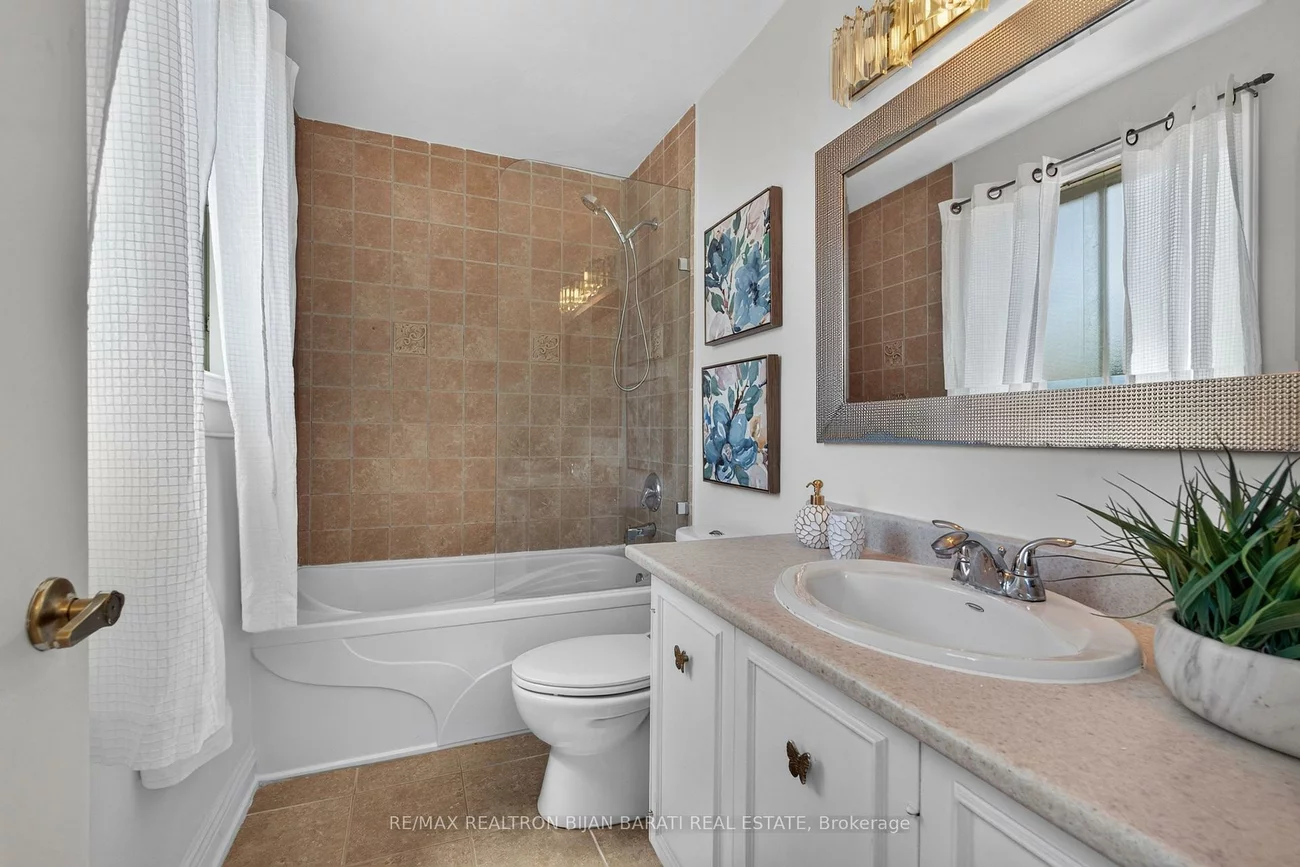 215, Grandview, Grandview, Markham