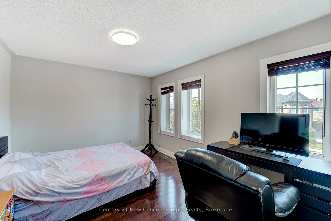 31, Donhaven, Greensborough, Markham