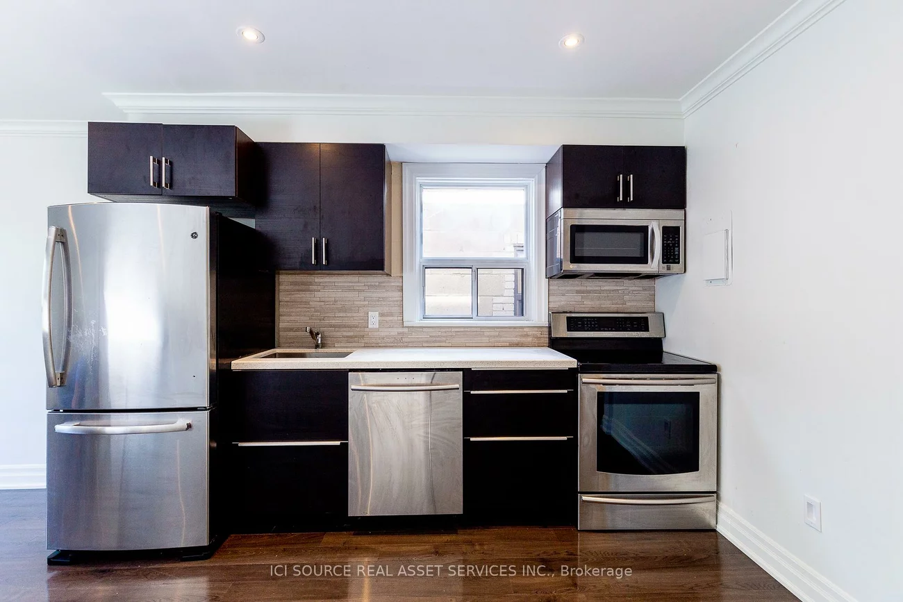 253, Lakeshore, Port Credit, Mississauga