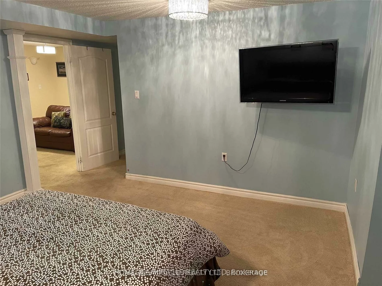 5917, Greensboro, Central Erin Mills, Mississauga