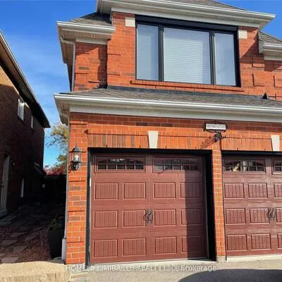5917, Greensboro, Central Erin Mills, Mississauga