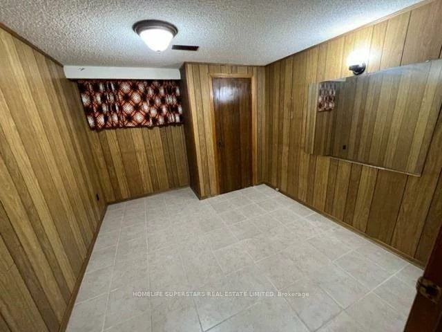 4148, Brandon Gate, Malton, Mississauga