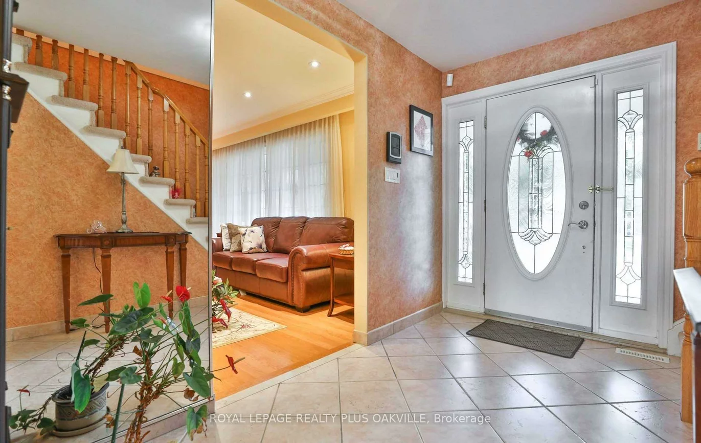2100, Waycross, Sheridan, Mississauga