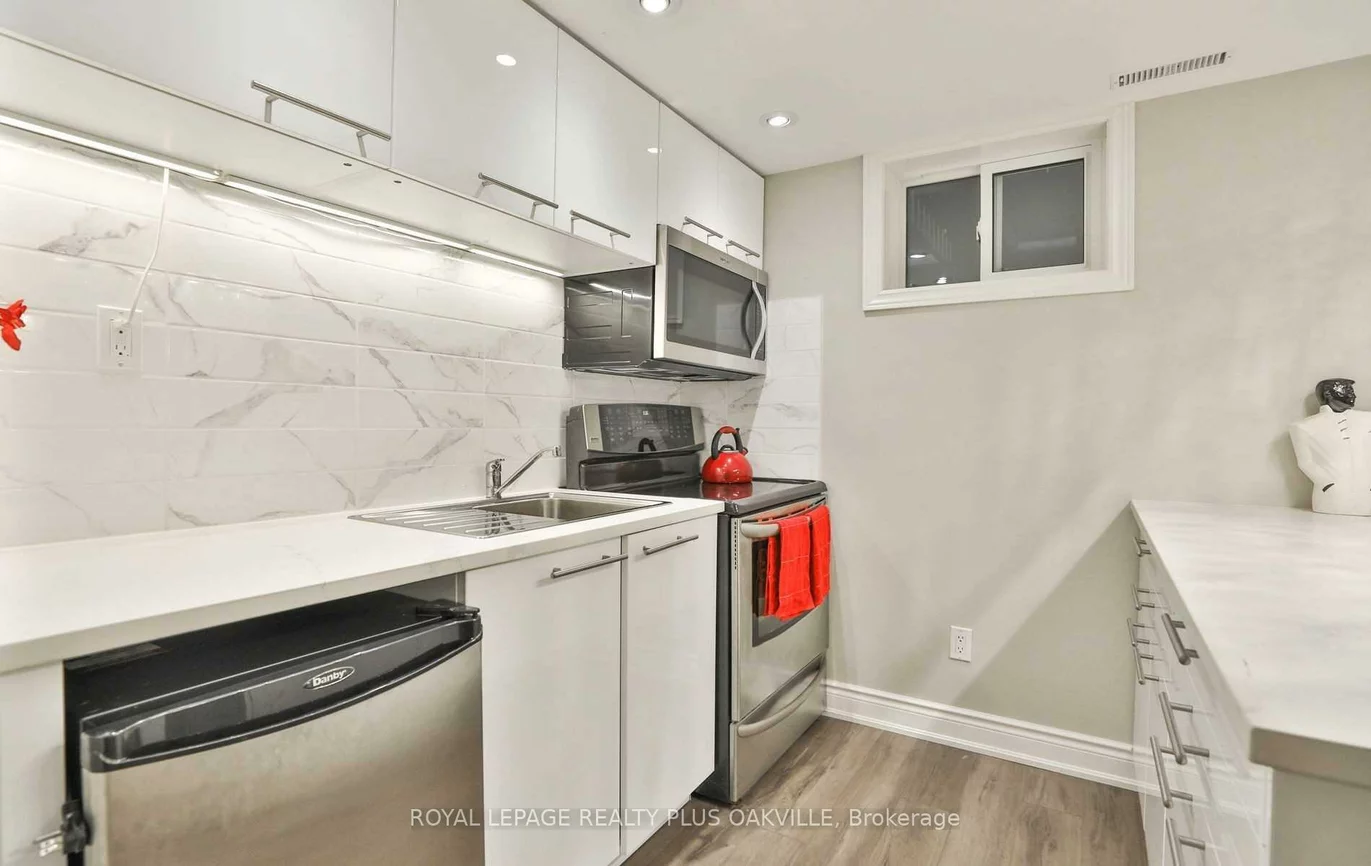 2100, Waycross, Sheridan, Mississauga