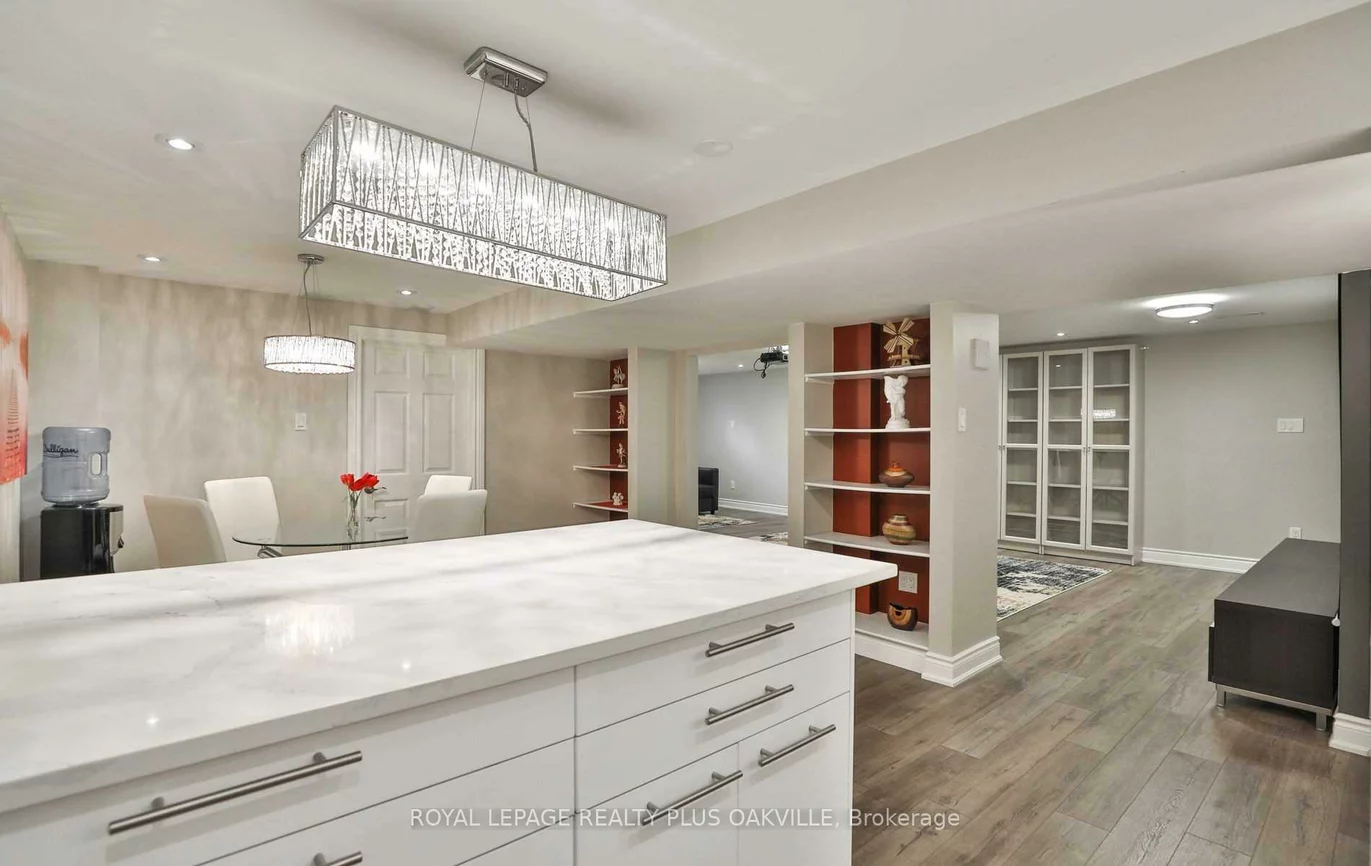 2100, Waycross, Sheridan, Mississauga
