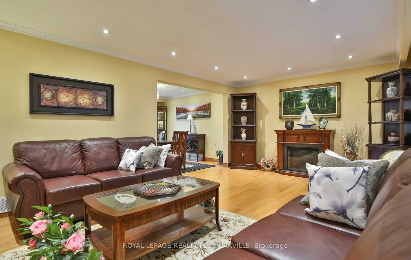 2100, Waycross, Sheridan, Mississauga