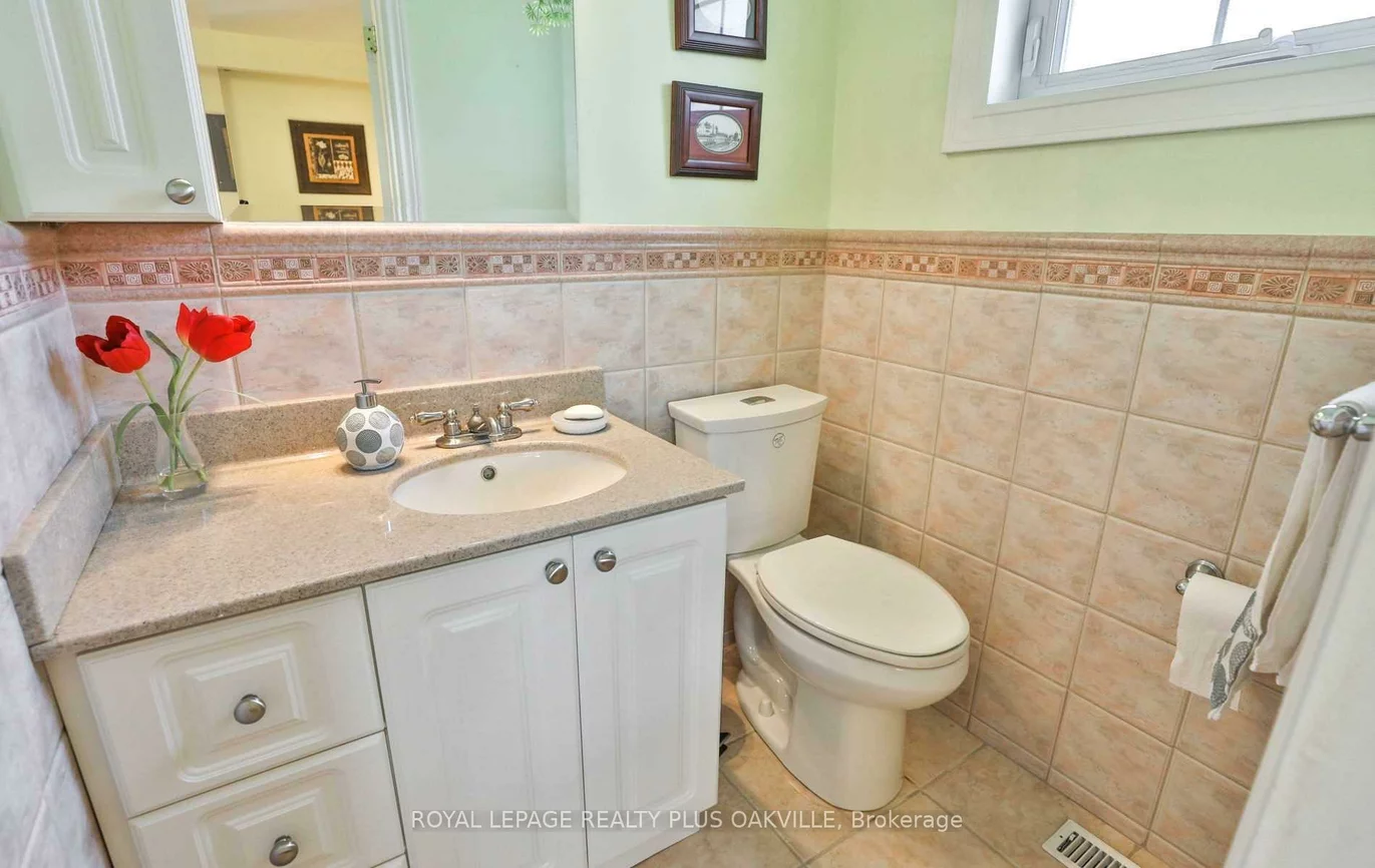 2100, Waycross, Sheridan, Mississauga