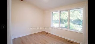230, South Service, Mineola, Mississauga