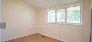 230, South Service, Mineola, Mississauga