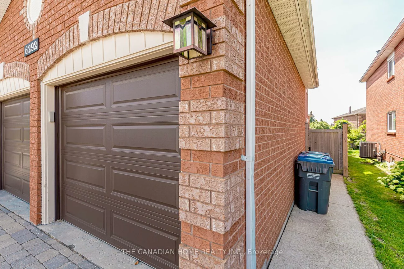 6292, DONWAY, East Credit, Mississauga