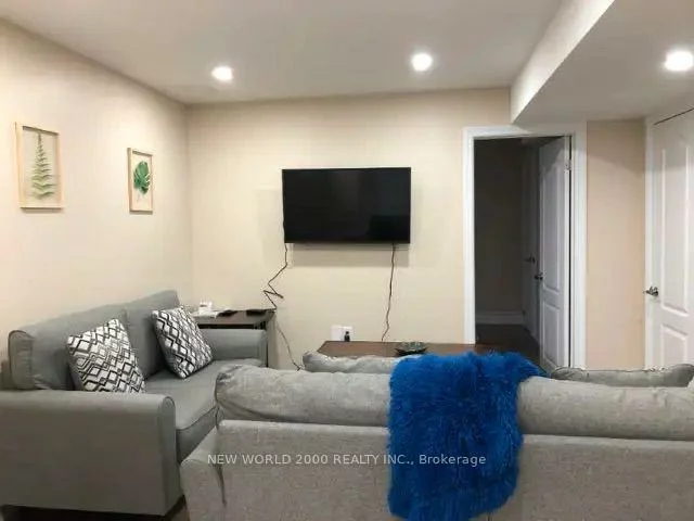 5565, Bollington, East Credit, Mississauga