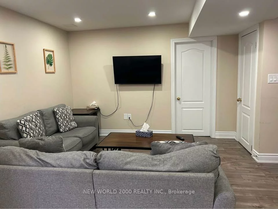 5565, Bollington, East Credit, Mississauga