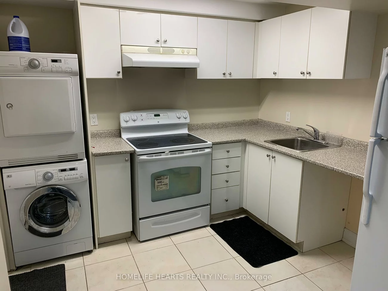 712, Kaiser, Meadowvale Village, Mississauga