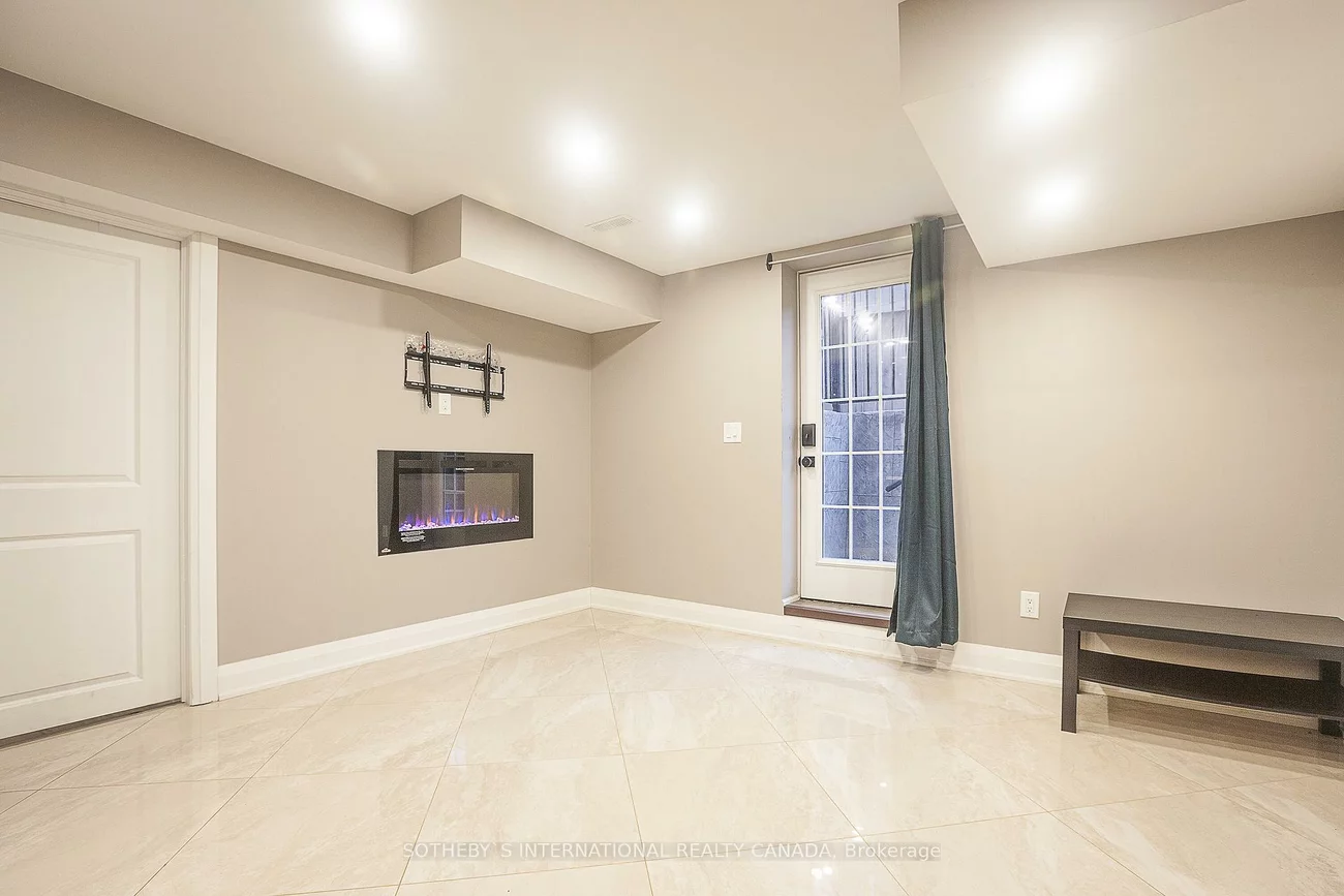 5622, Lucy, Churchill Meadows, Mississauga