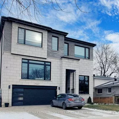 2545, Glengarry, Erindale, Mississauga