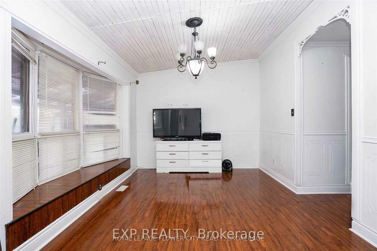7501, Homeside, Malton, Mississauga