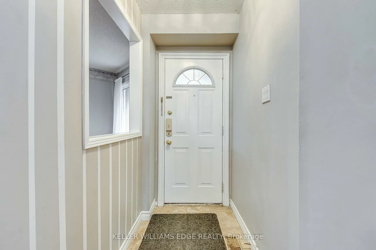 2677, Lindholm, Central Erin Mills, Mississauga