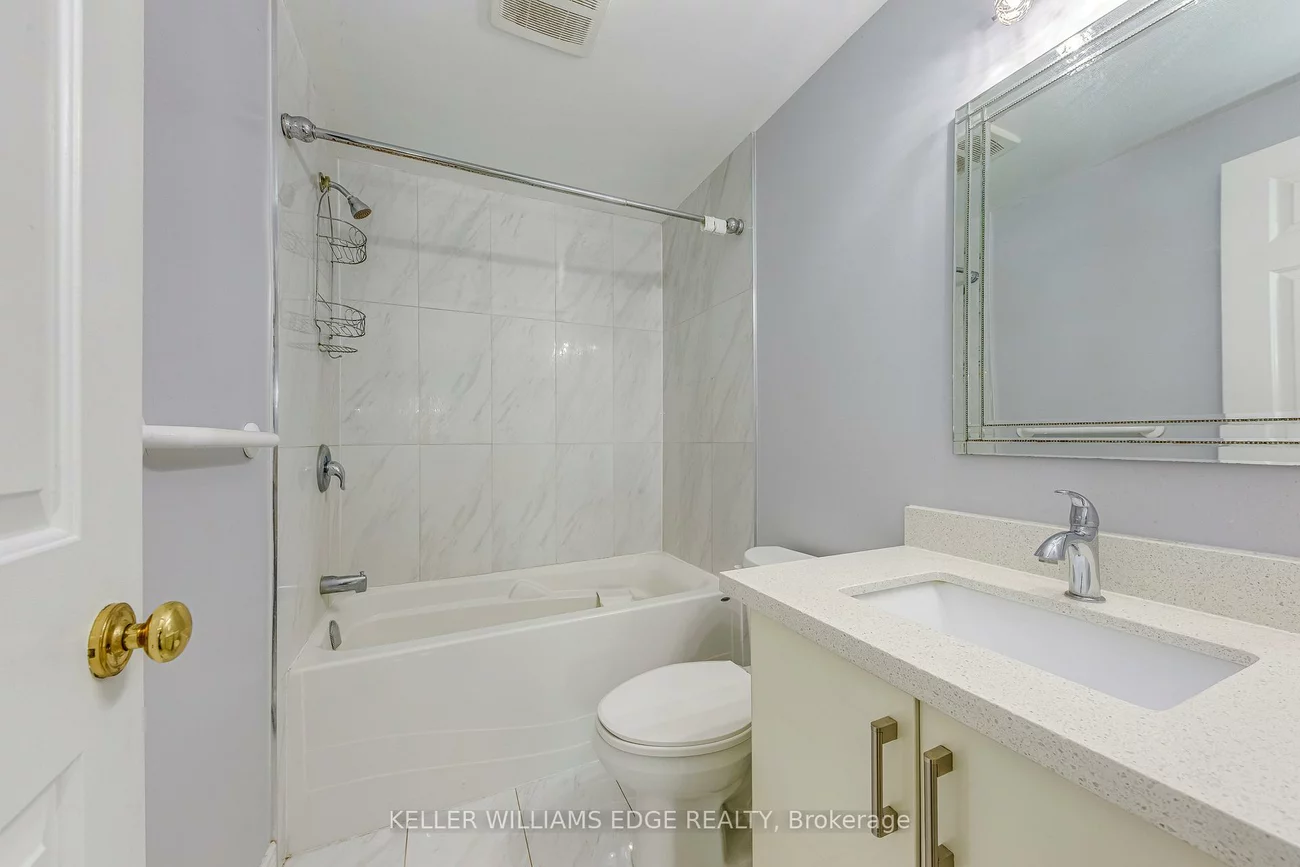 2677, Lindholm, Central Erin Mills, Mississauga