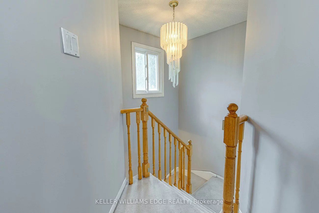 2677, Lindholm, Central Erin Mills, Mississauga