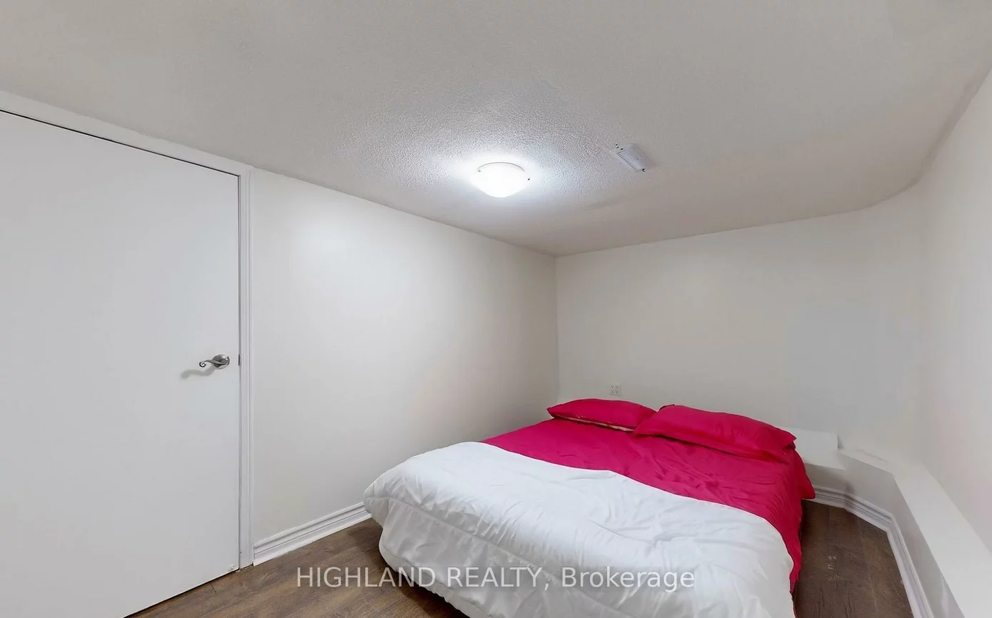 1139, Shadeland, Erindale, Mississauga