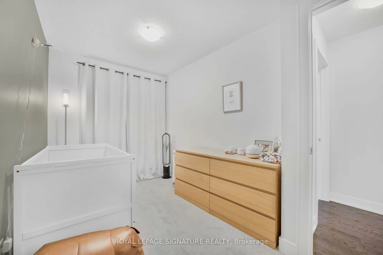555, Mermaid, Lakeview, Mississauga