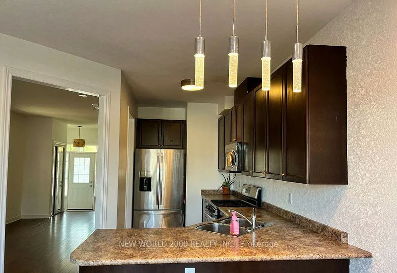 4718, Centretown, Hurontario, Mississauga