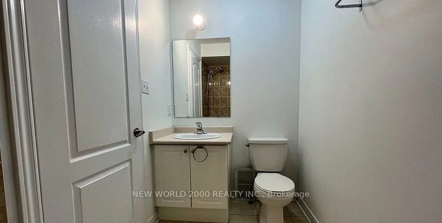 4718, Centretown, Hurontario, Mississauga