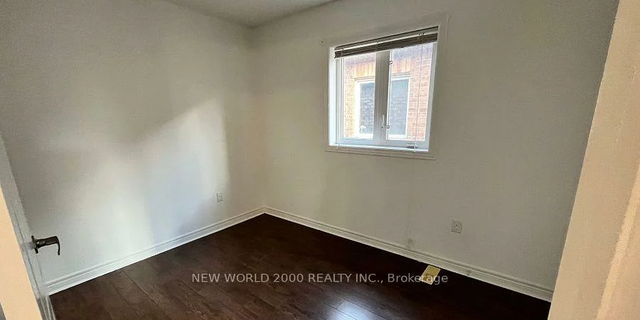 4718, Centretown, Hurontario, Mississauga