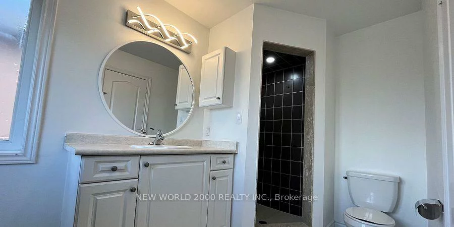 4718, Centretown, Hurontario, Mississauga