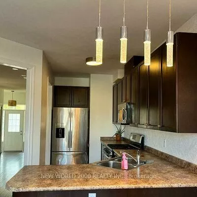 4718, Centretown, Hurontario, Mississauga