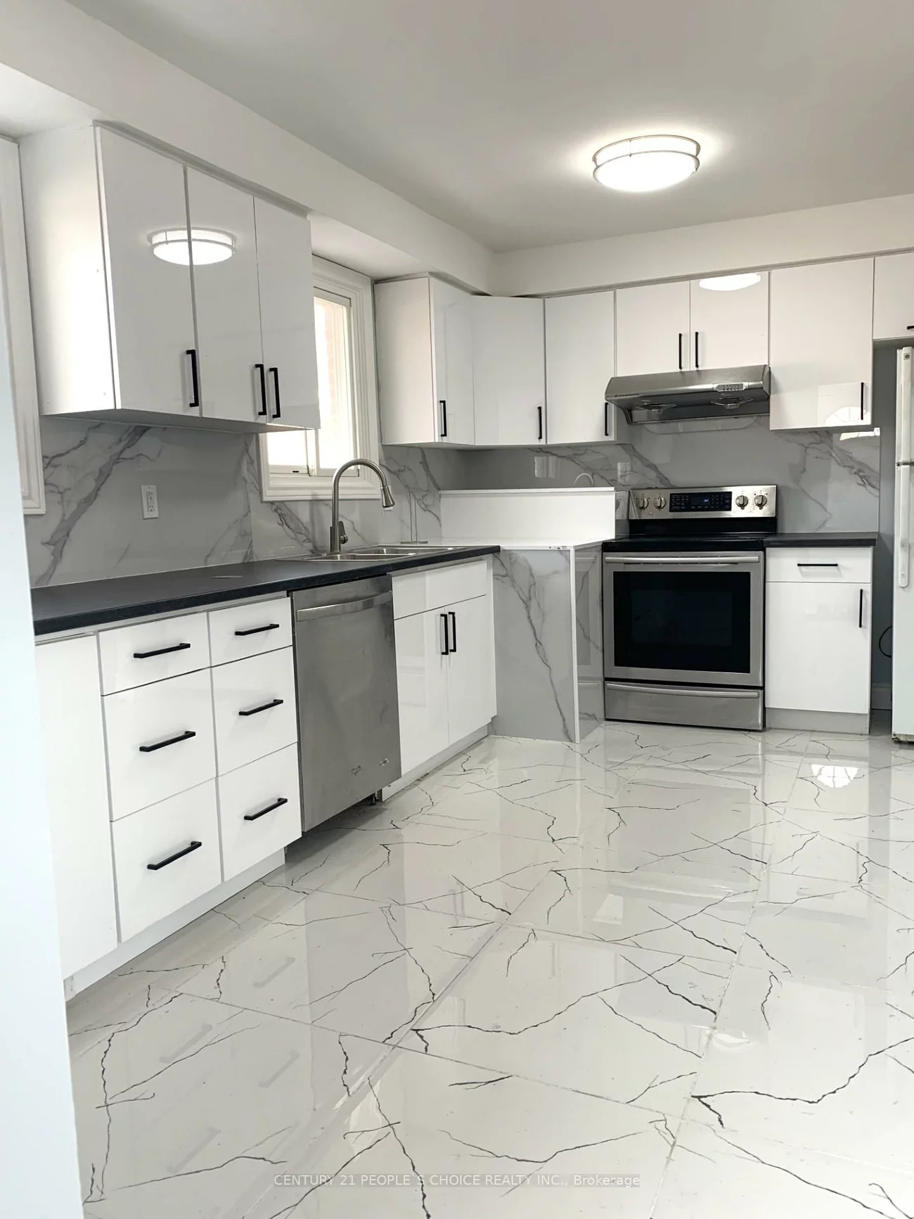 2638, Sherhill, Clarkson, Mississauga