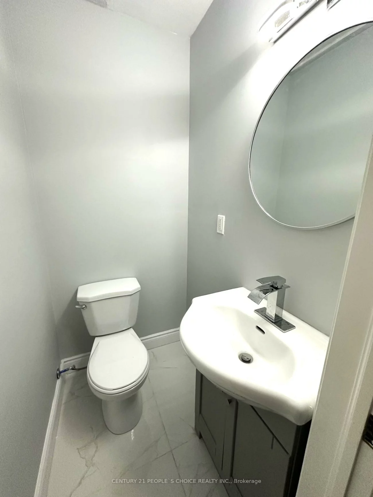 2638, Sherhill, Clarkson, Mississauga