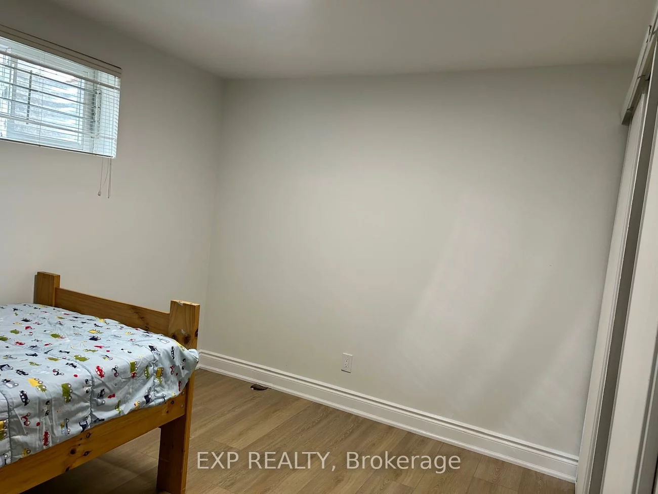 1596, Maple Ridge, Rathwood, Mississauga