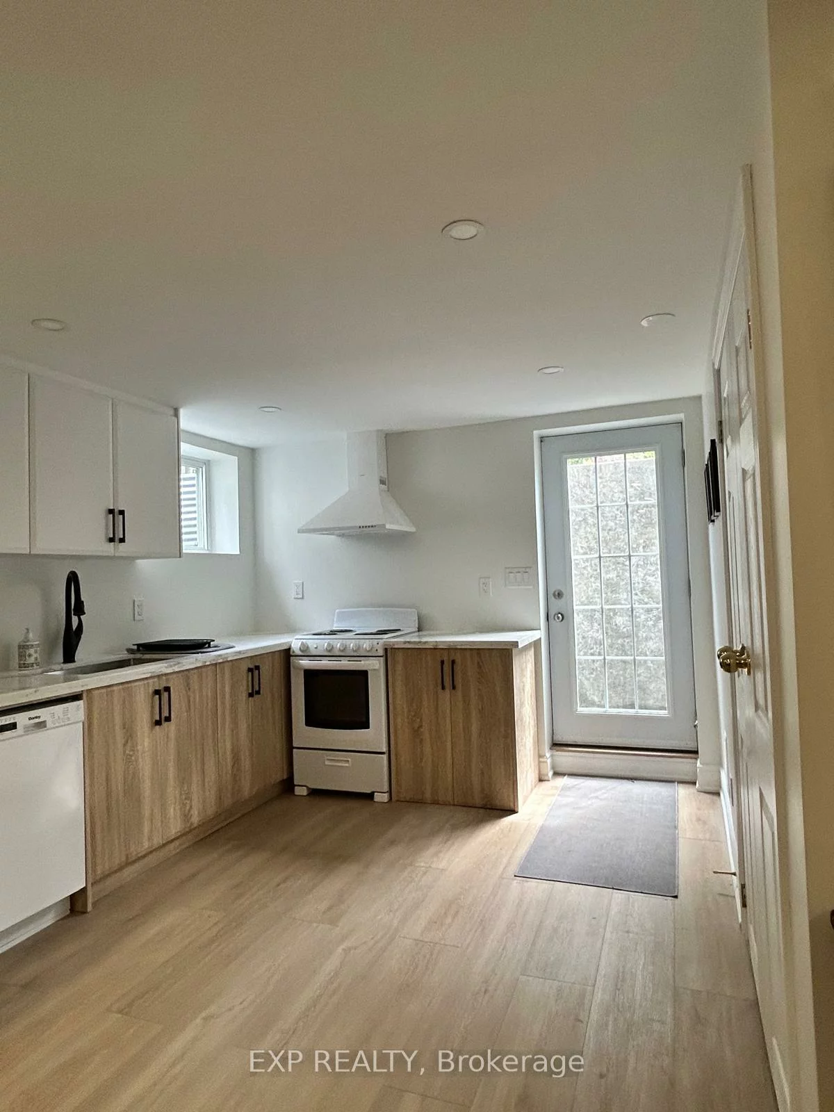 1596, Maple Ridge, Rathwood, Mississauga