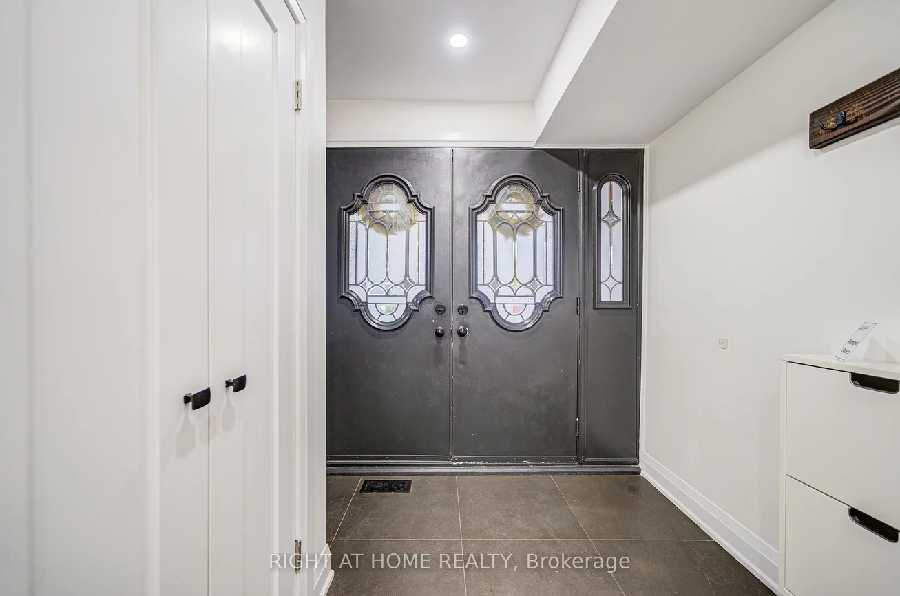 1368, Strathy, Lakeview, Mississauga