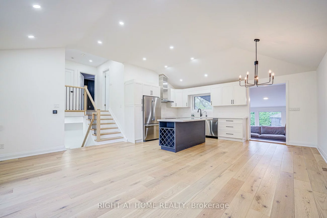 1368, Strathy, Lakeview, Mississauga