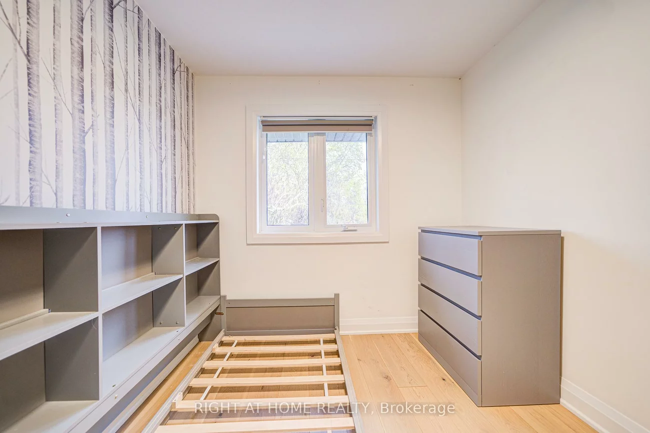1368, Strathy, Lakeview, Mississauga