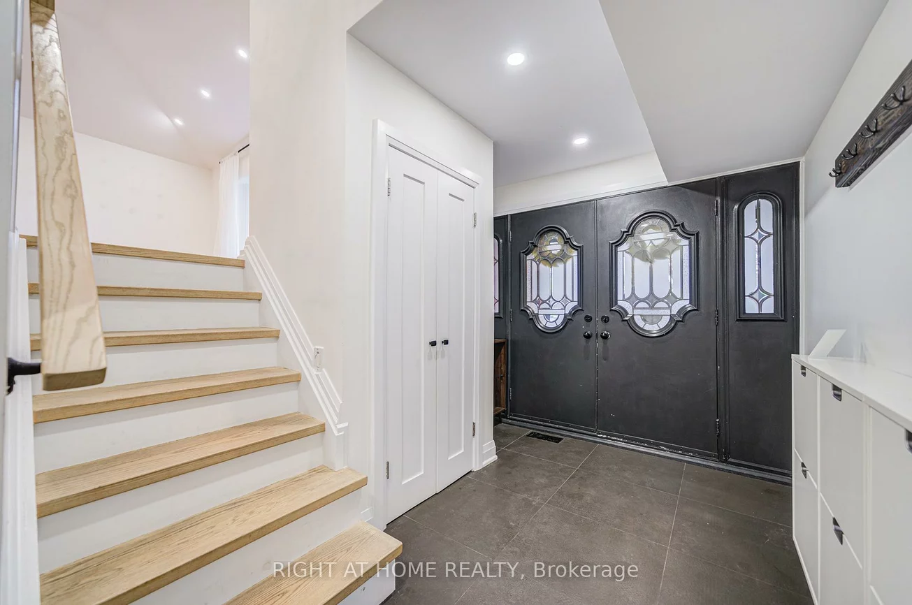 1368, Strathy, Lakeview, Mississauga