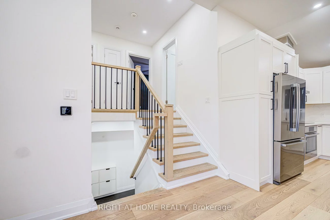 1368, Strathy, Lakeview, Mississauga