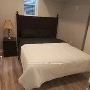 1573, Eglinton, Creditview, Mississauga