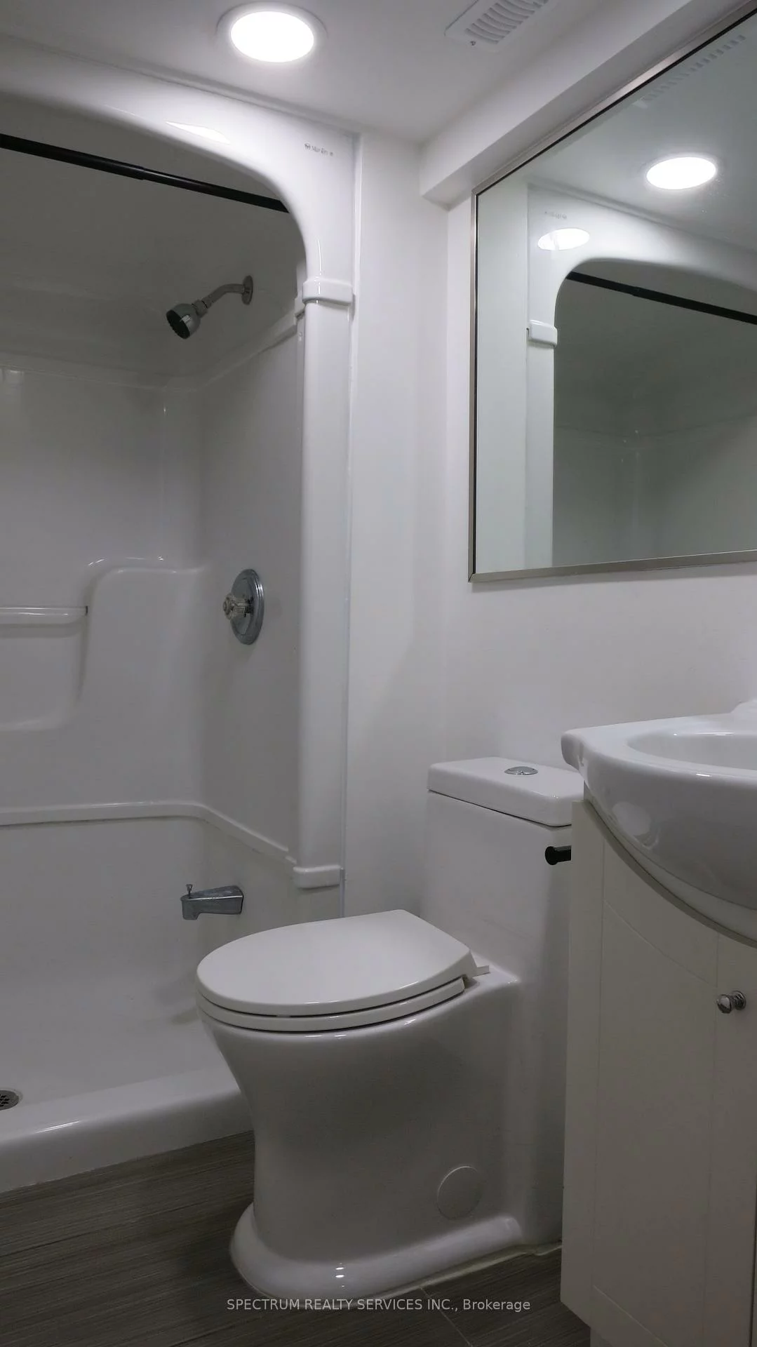 639, Third, Lakeview, Mississauga