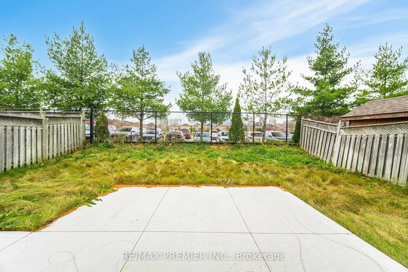 495, Fairview, Fairview, Mississauga