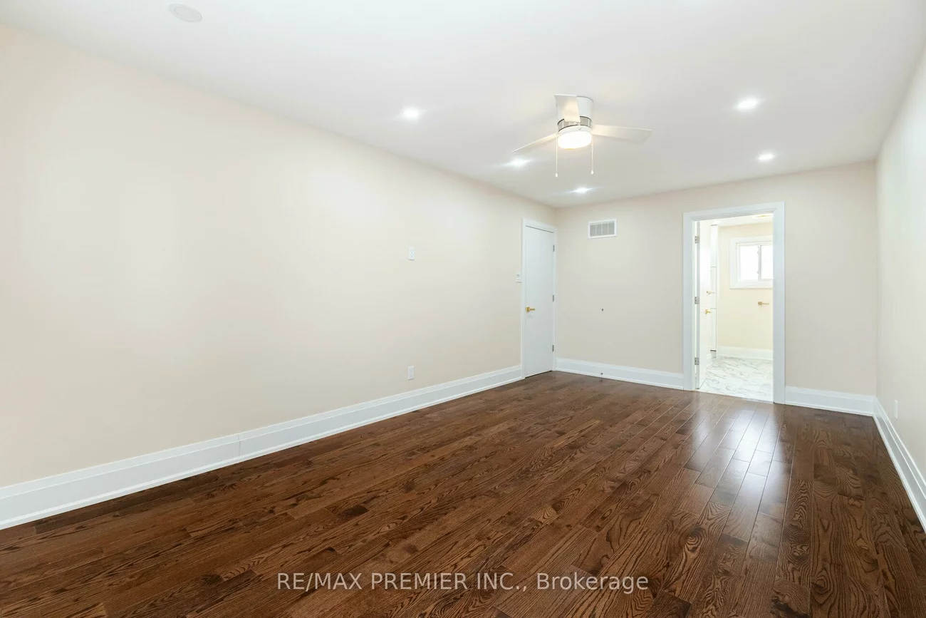 495, Fairview, Fairview, Mississauga