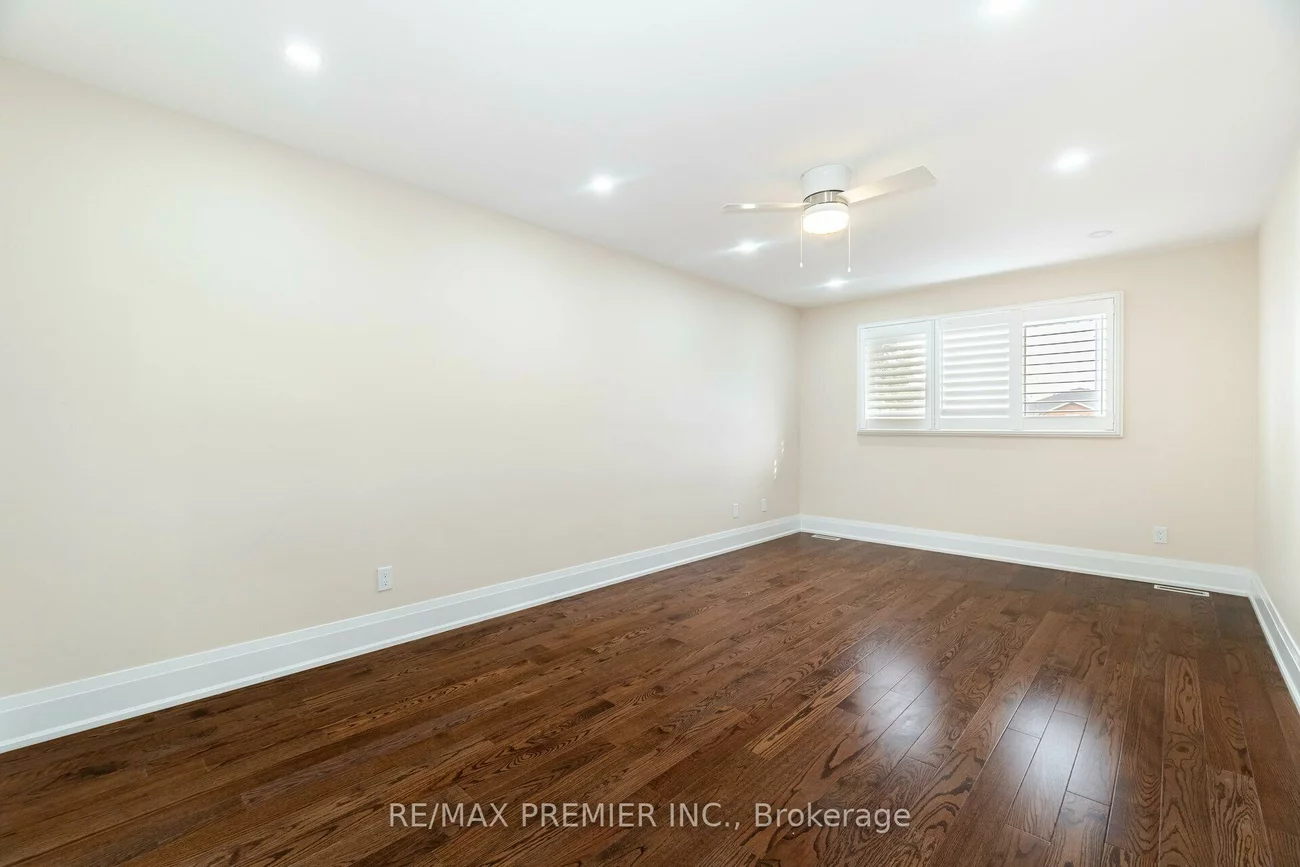 495, Fairview, Fairview, Mississauga
