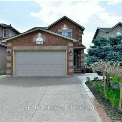 5725, Sidmouth, East Credit, Mississauga